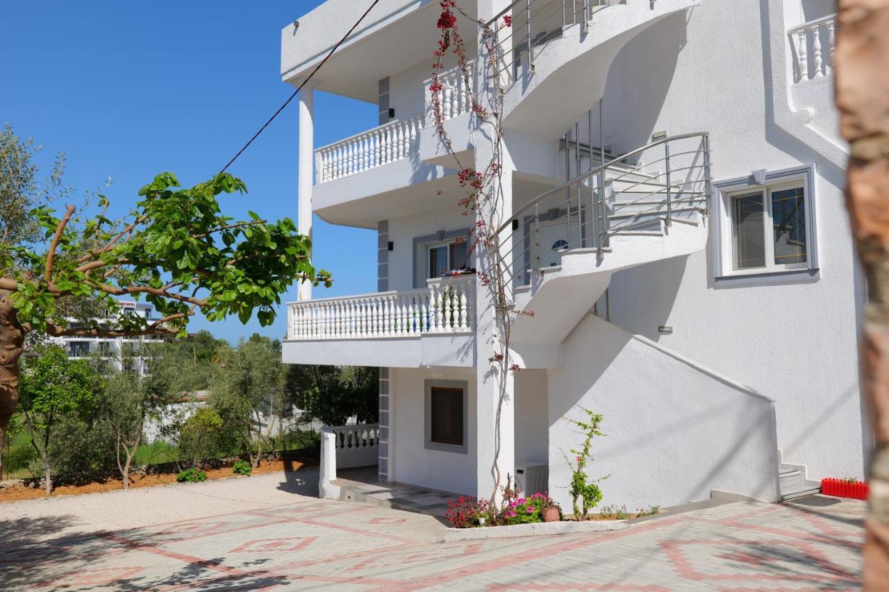 Vila Unique Aparthotel Ksamil Exterior foto